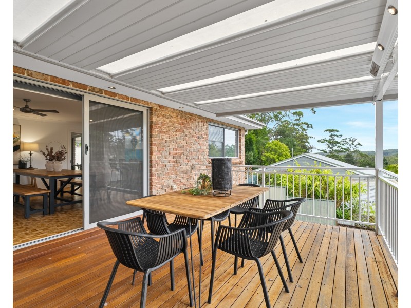 12 Karen Close, Lisarow NSW 2250