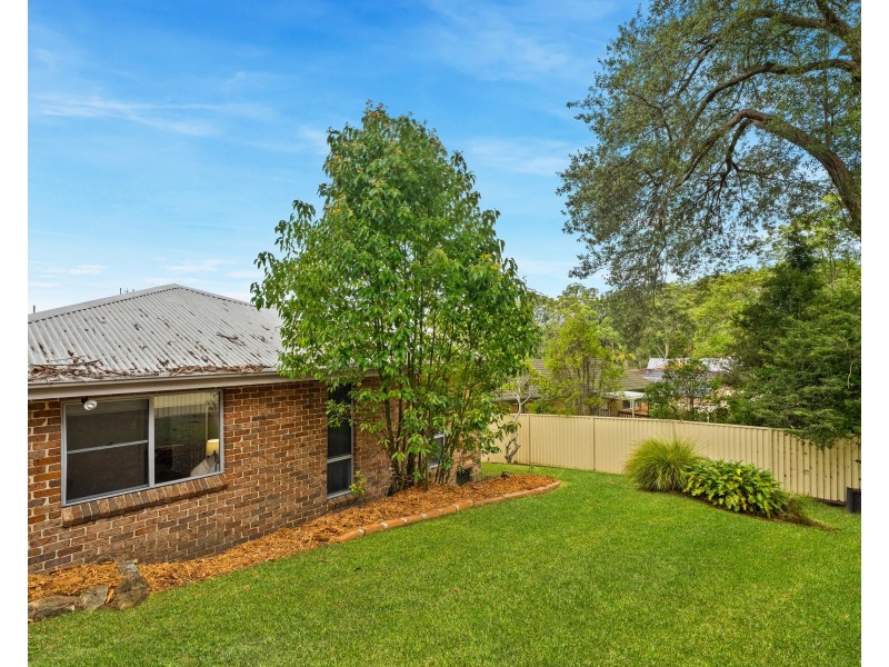 12 Karen Close, Lisarow NSW 2250