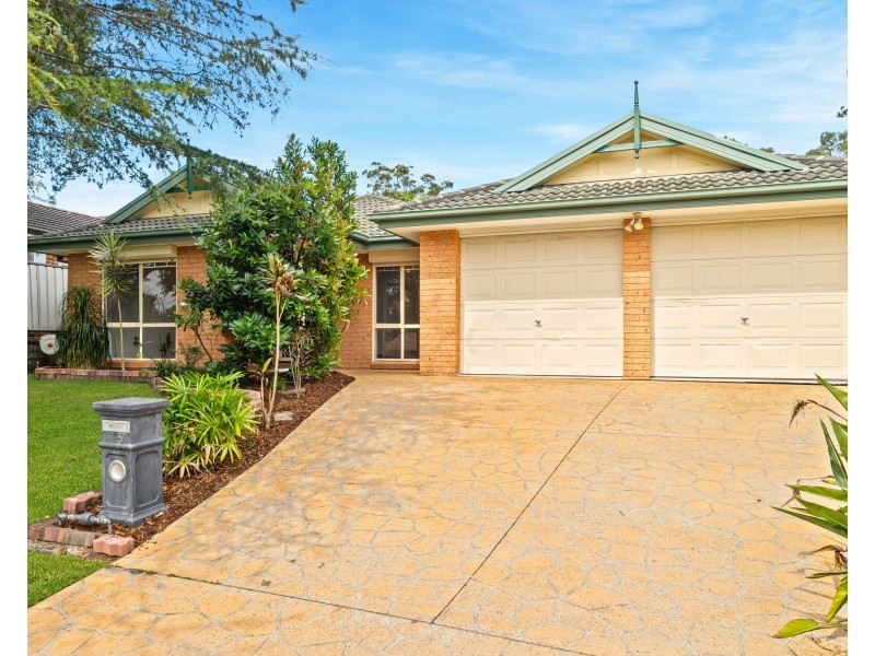 15 Rosella Circuit, Blue Haven NSW 2262