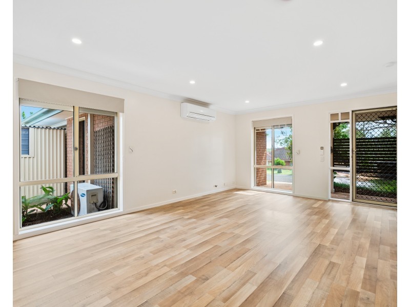 15 Rosella Circuit, Blue Haven NSW 2262