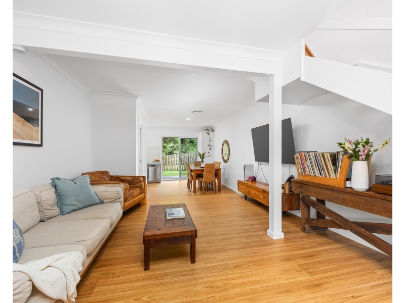 1/97 Lake Shore Drive, North Avoca NSW 2260