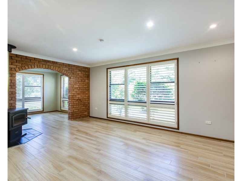 24 Walder Crescent, Avoca Beach NSW 2251