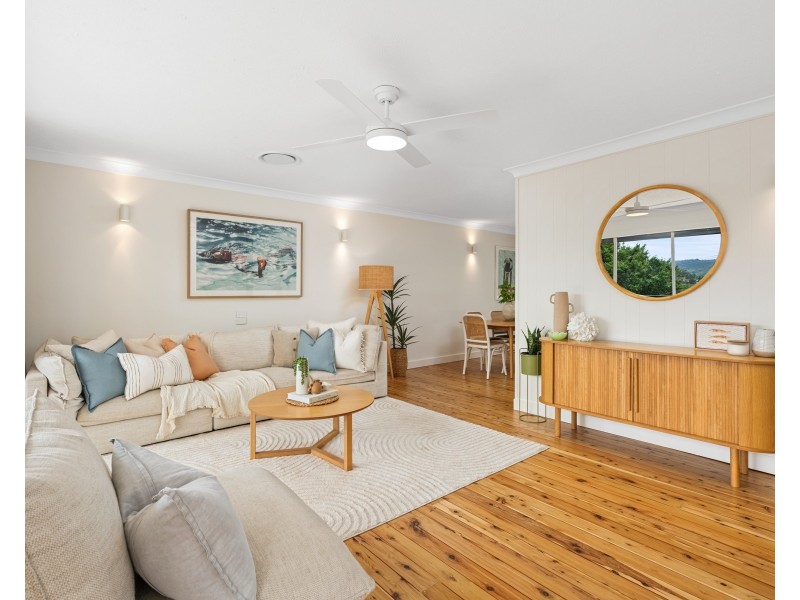 16 Maple Street, Wyoming NSW 2250