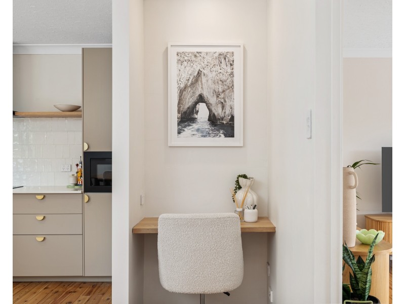 16 Maple Street, Wyoming NSW 2250