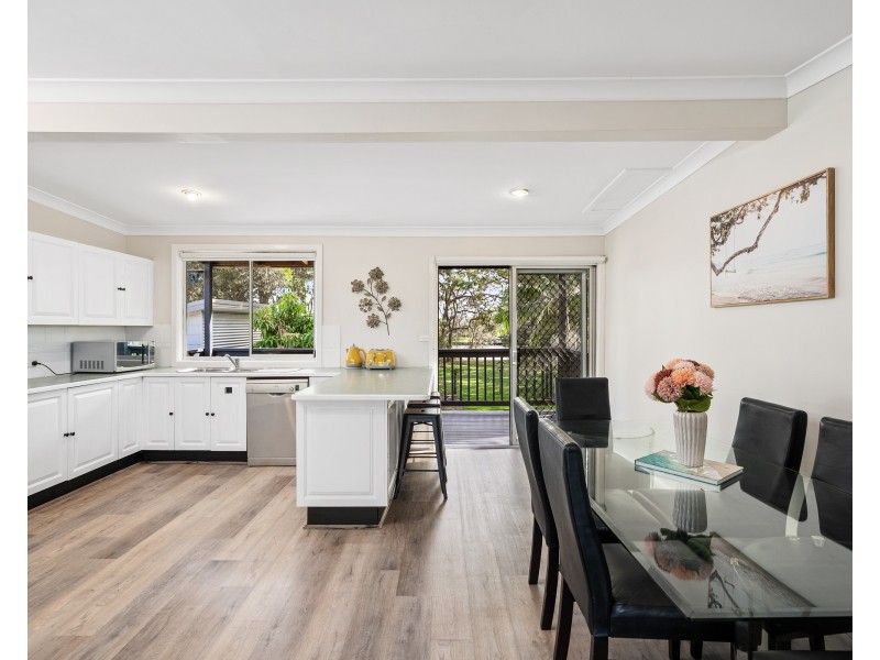 18 Kalua Drive, Chittaway Bay NSW 2261