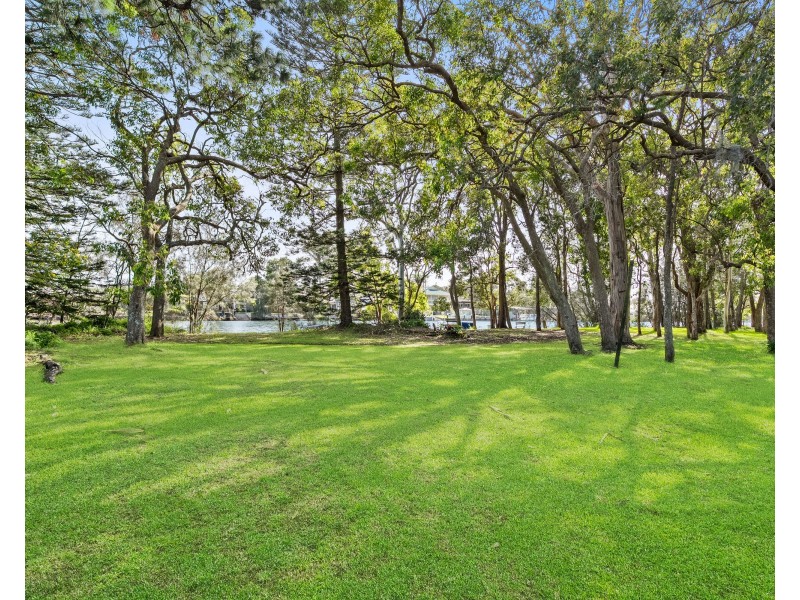 18 Kalua Drive, Chittaway Bay NSW 2261