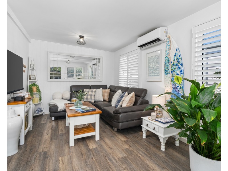 21/2-10 Duffys Road, Terrigal NSW 2260