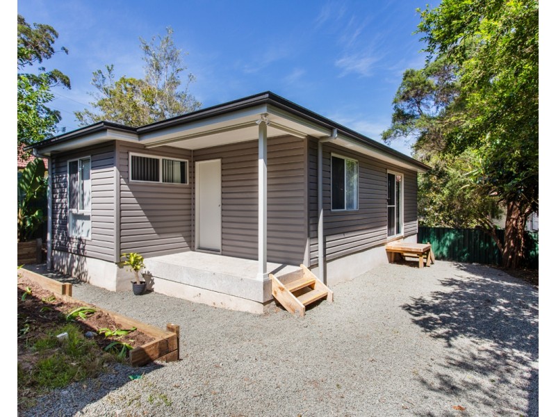 2a Ronald Avenue, Wyoming NSW 2250