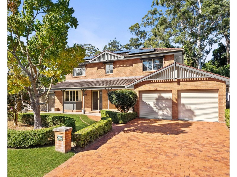 27 Donna Close, Lisarow NSW 2250