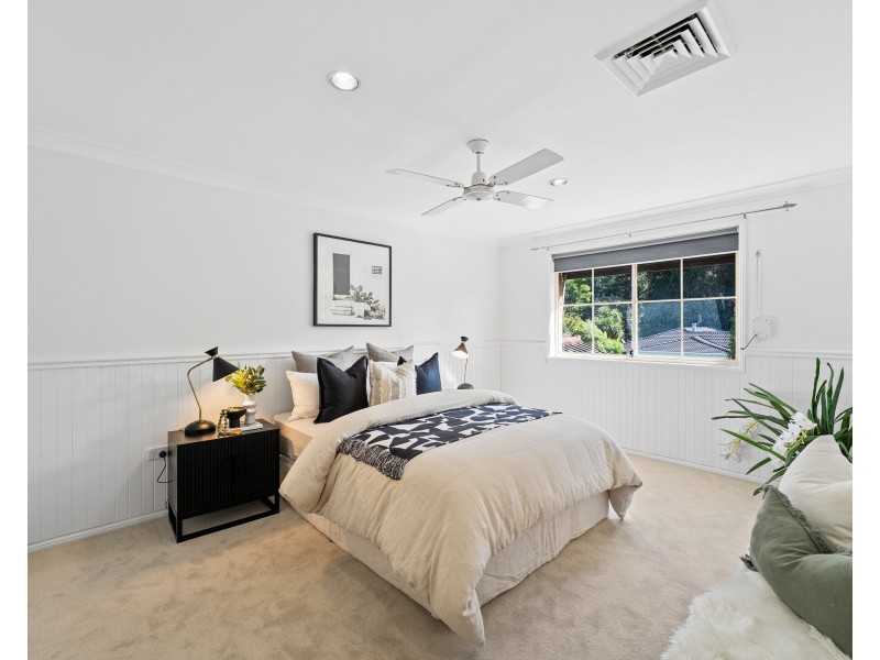 27 Donna Close, Lisarow NSW 2250