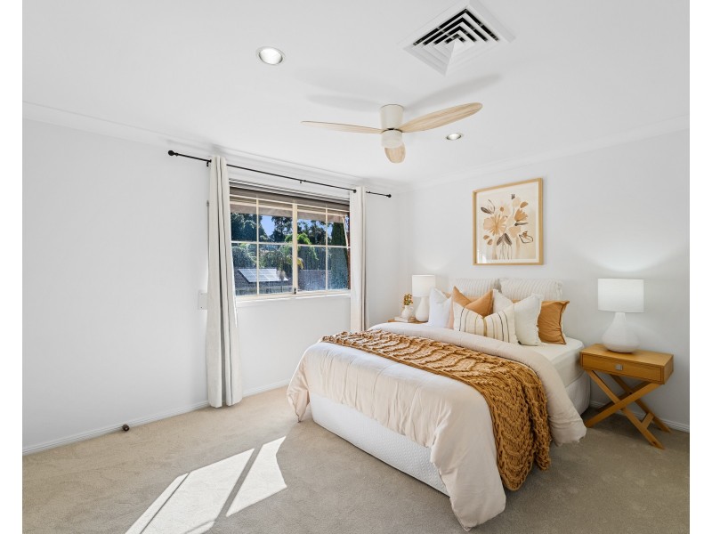 27 Donna Close, Lisarow NSW 2250