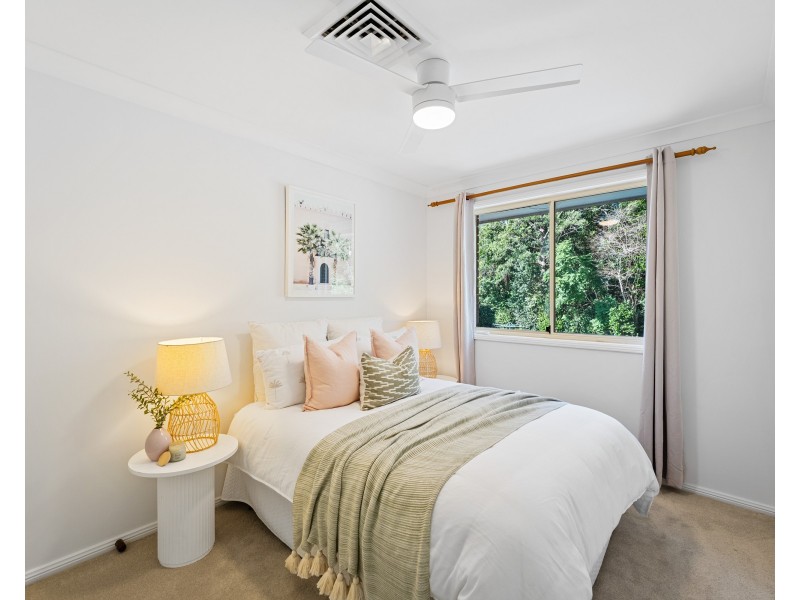 27 Donna Close, Lisarow NSW 2250