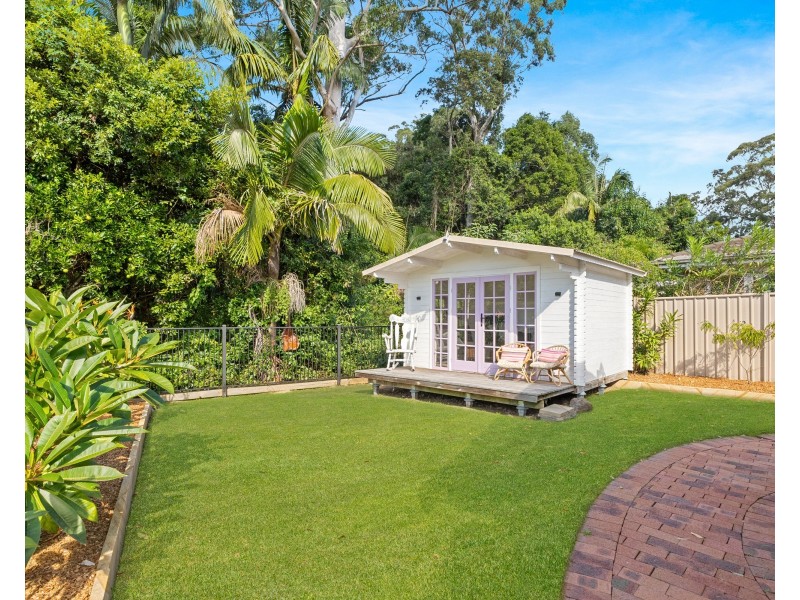 27 Donna Close, Lisarow NSW 2250