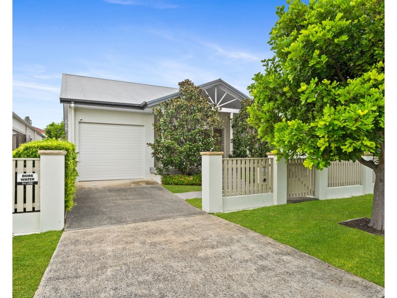 27 Manly Parade, The Entrance North NSW 2261