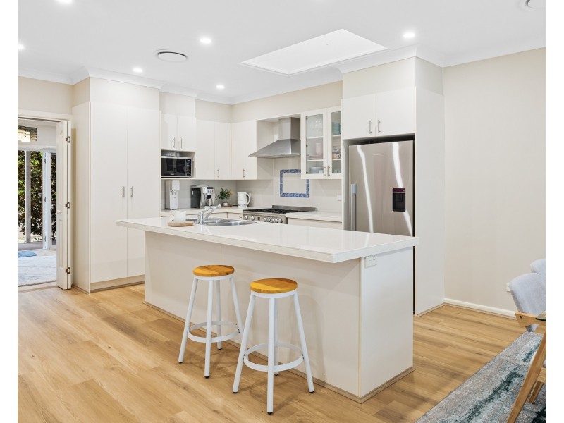 27 Manly Parade, The Entrance North NSW 2261