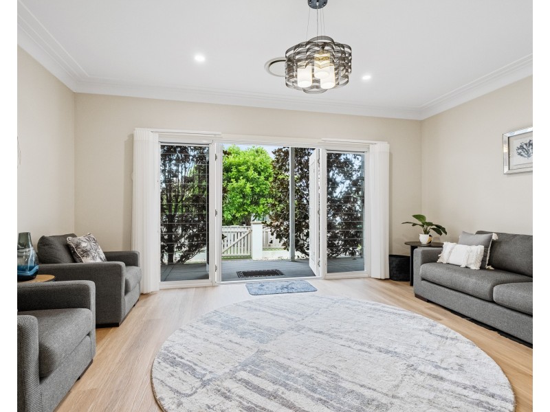 27 Manly Parade, The Entrance North NSW 2261