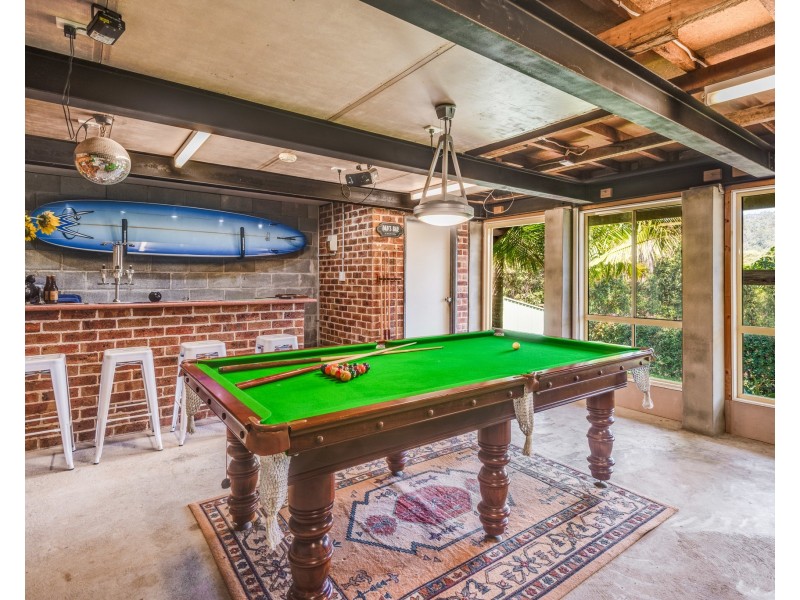 9 Plateau Road, North Gosford NSW 2250