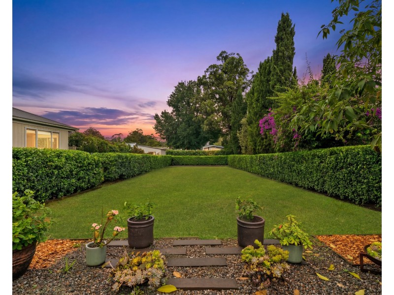 300 The Entrance Road, Erina NSW 2250