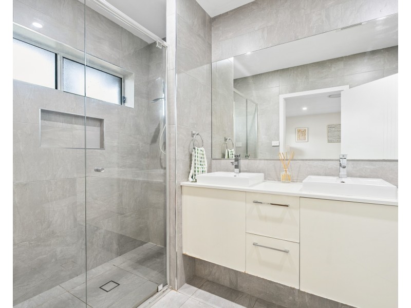 300 The Entrance Road, Erina NSW 2250