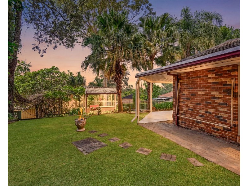 6 Burnie Place, Mardi NSW 2259