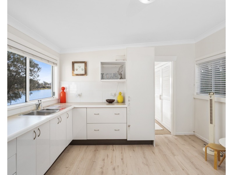 5 Brennon Road, Gorokan NSW 2263