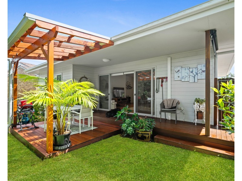 5/11 White Street, East Gosford NSW 2250