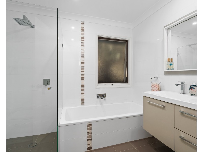 45a Emma James Street, Springfield NSW 2250