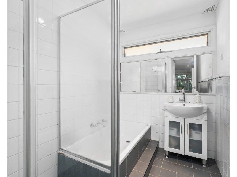 35 Hillcrest Street, Terrigal NSW 2260