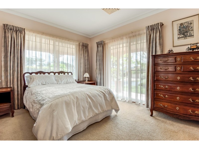 1 Severn Close, Erina NSW 2250