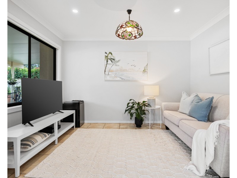 18 Crestwood Avenue, Niagara Park NSW 2250