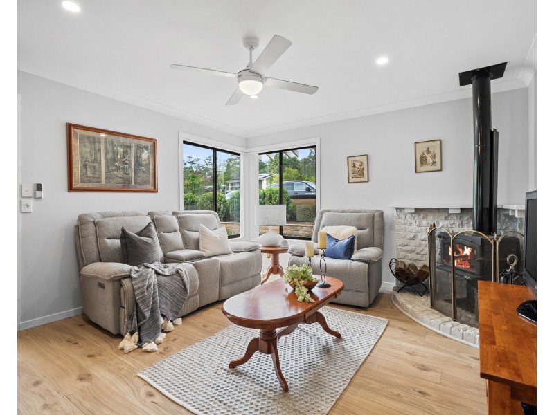 18 Crestwood Avenue, Niagara Park NSW 2250