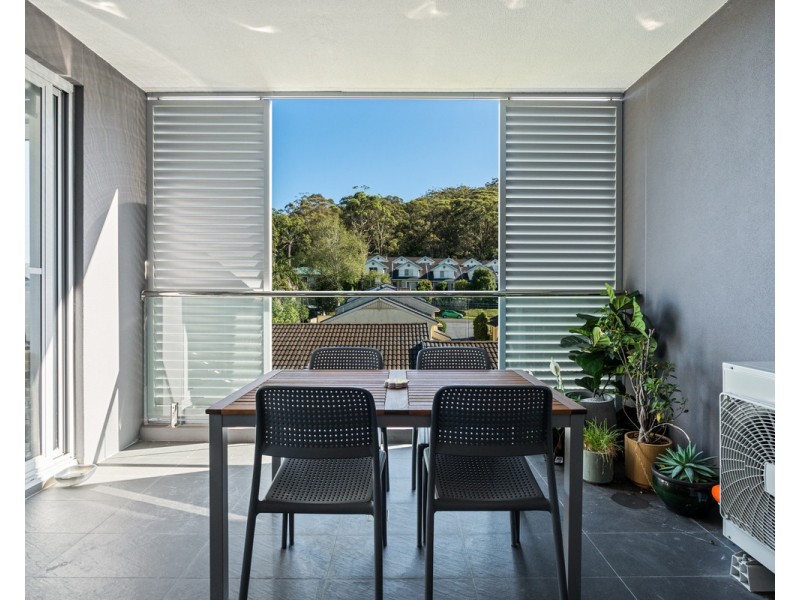 401/10 Fielder Street, West Gosford NSW 2250