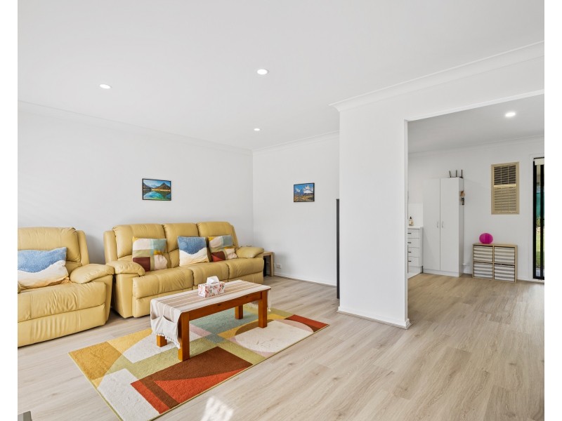 3 Belshaw Place, Bateau Bay NSW 2261