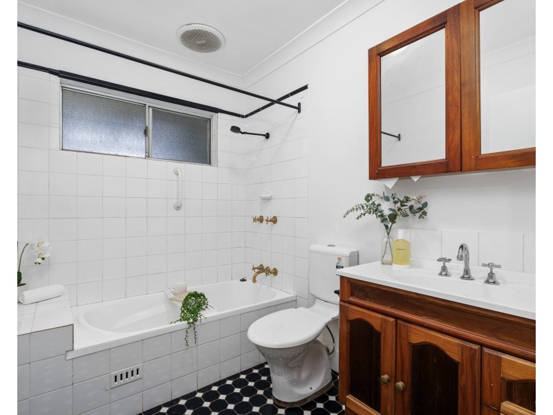 31 Berrys Head Road, Narara NSW 2250