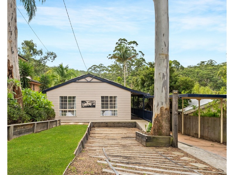 27 Lakala Avenue, Springfield NSW 2250