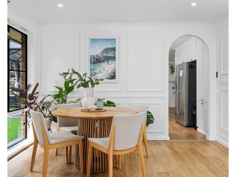 7 Hakea Close, Wyoming NSW 2250