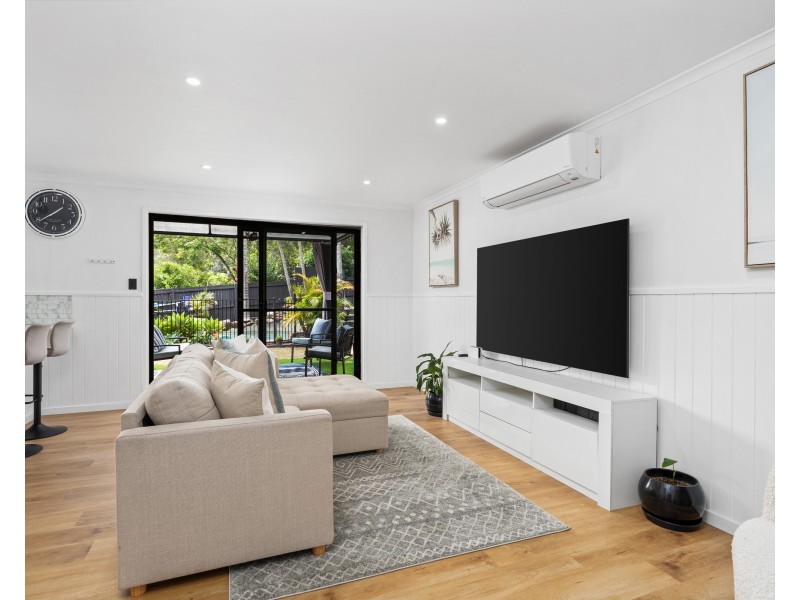 7 Hakea Close, Wyoming NSW 2250