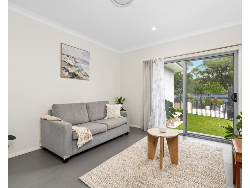 79 Hillside Drive, Berkeley Vale NSW 2261