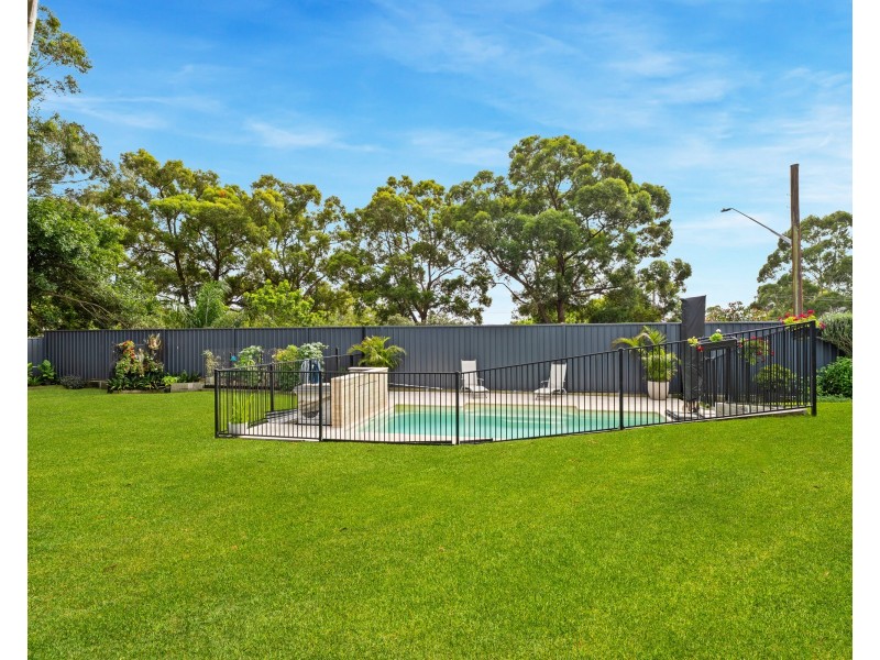 79 Hillside Drive, Berkeley Vale NSW 2261