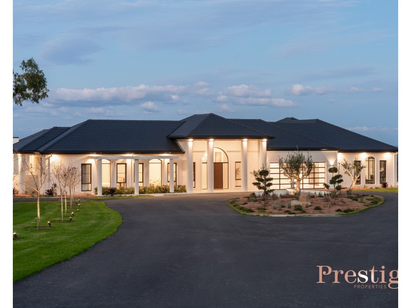7 Poets Close, Somersby NSW 2250
