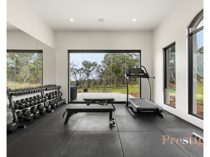 7 Poets Close, Somersby NSW 2250