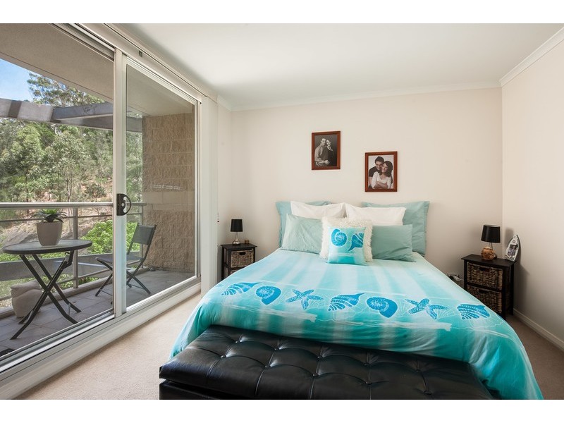 222/80 John Whiteway Drive, Gosford NSW 2250