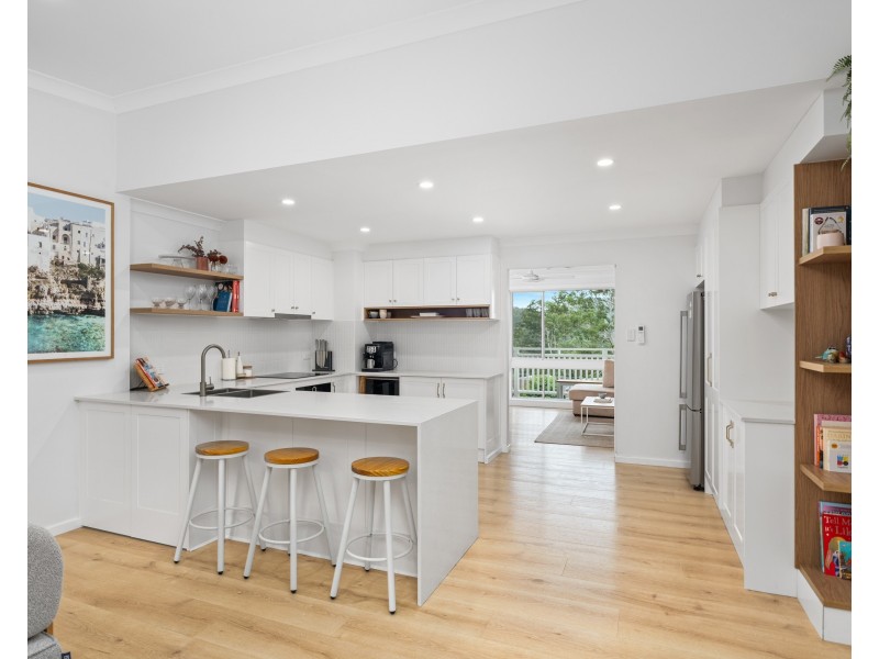 53 Holcombe Avenue, Narara NSW 2250