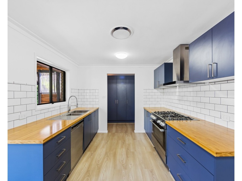 12 Cox Close, Buff Point NSW 2262