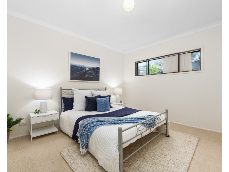 66 Lake Shore Drive, North Avoca NSW 2260