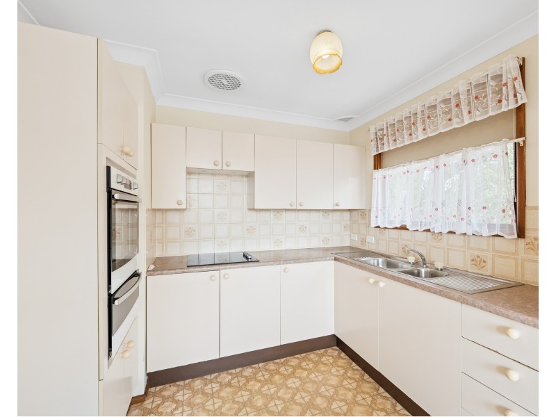 3 Cuthbert Road, Killarney Vale NSW 2261