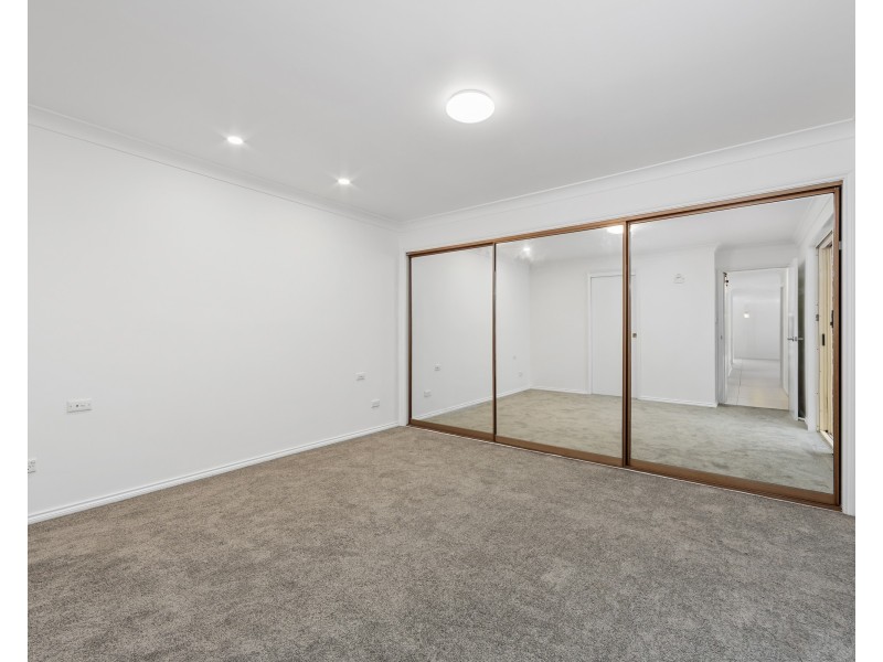 7 Costa Close, Green Point NSW 2251