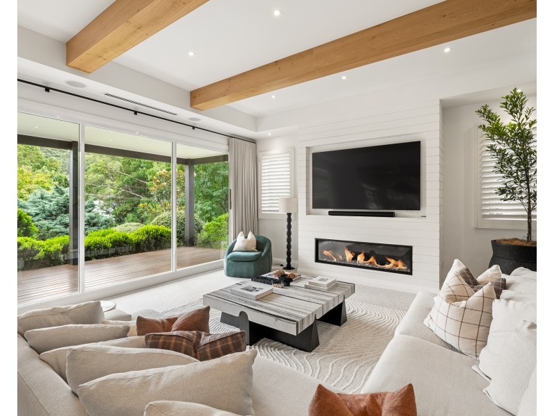 136 Coachwood Road, Matcham NSW 2250