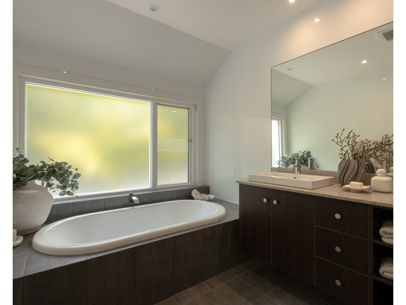 136 Coachwood Road, Matcham NSW 2250