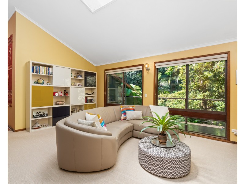 39 Calantha Drive, Wyoming NSW 2250